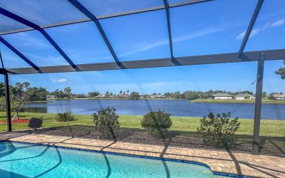 How to Choose the Best Pool Cage